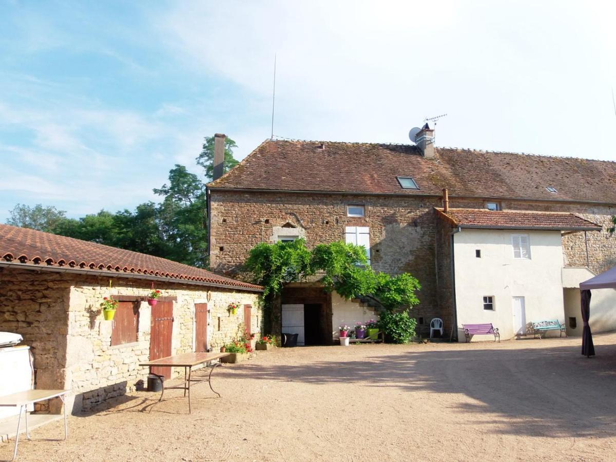Bed and Breakfast Moulin De Pras Sigy-le-Châtel Exteriér fotografie