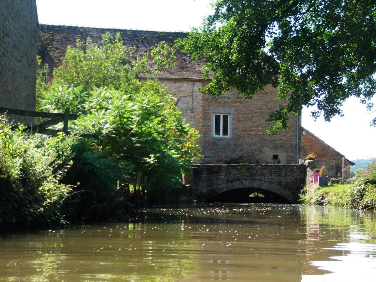 Bed and Breakfast Moulin De Pras Sigy-le-Châtel Exteriér fotografie